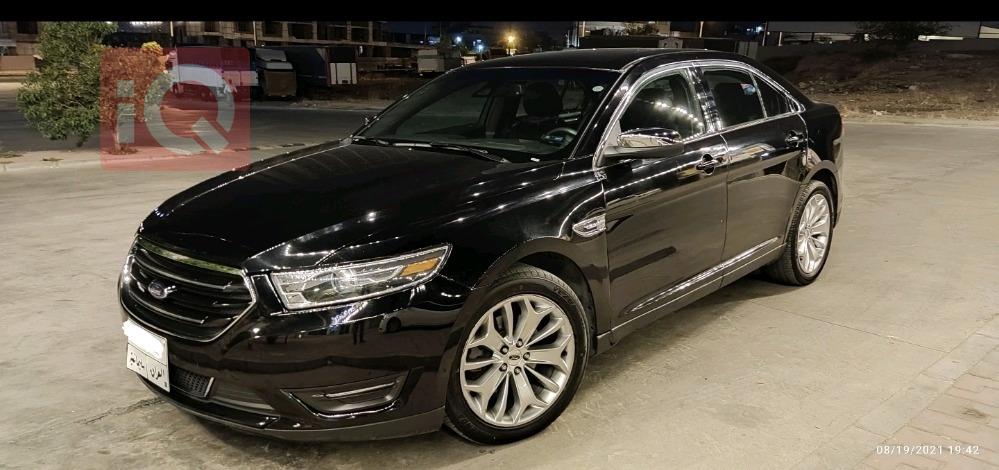 Ford Taurus